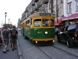 4393090-River_Street_Streetcar_Savannah